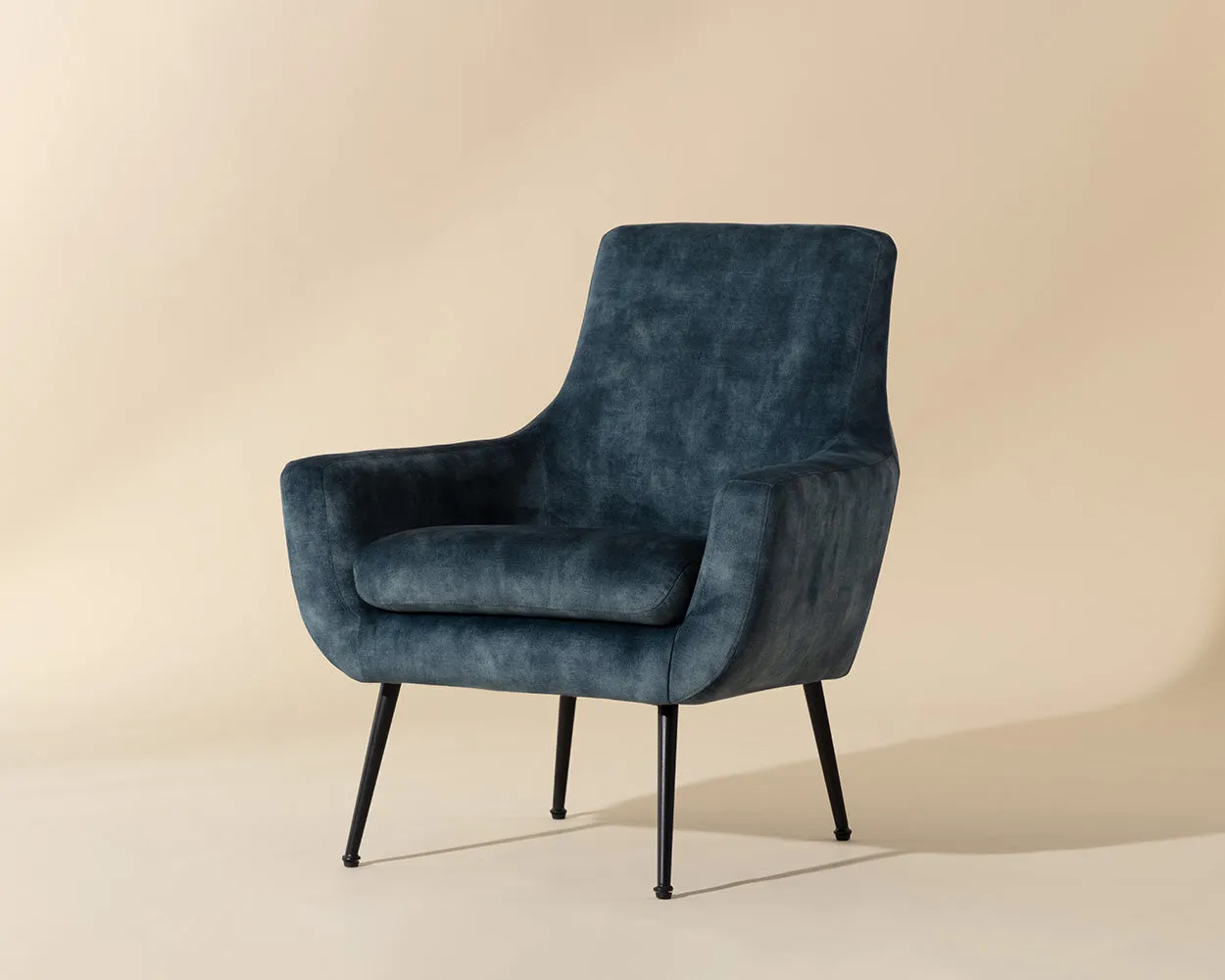 Aletta Lounge Chair