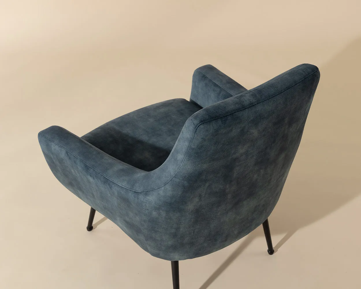 Aletta Lounge Chair