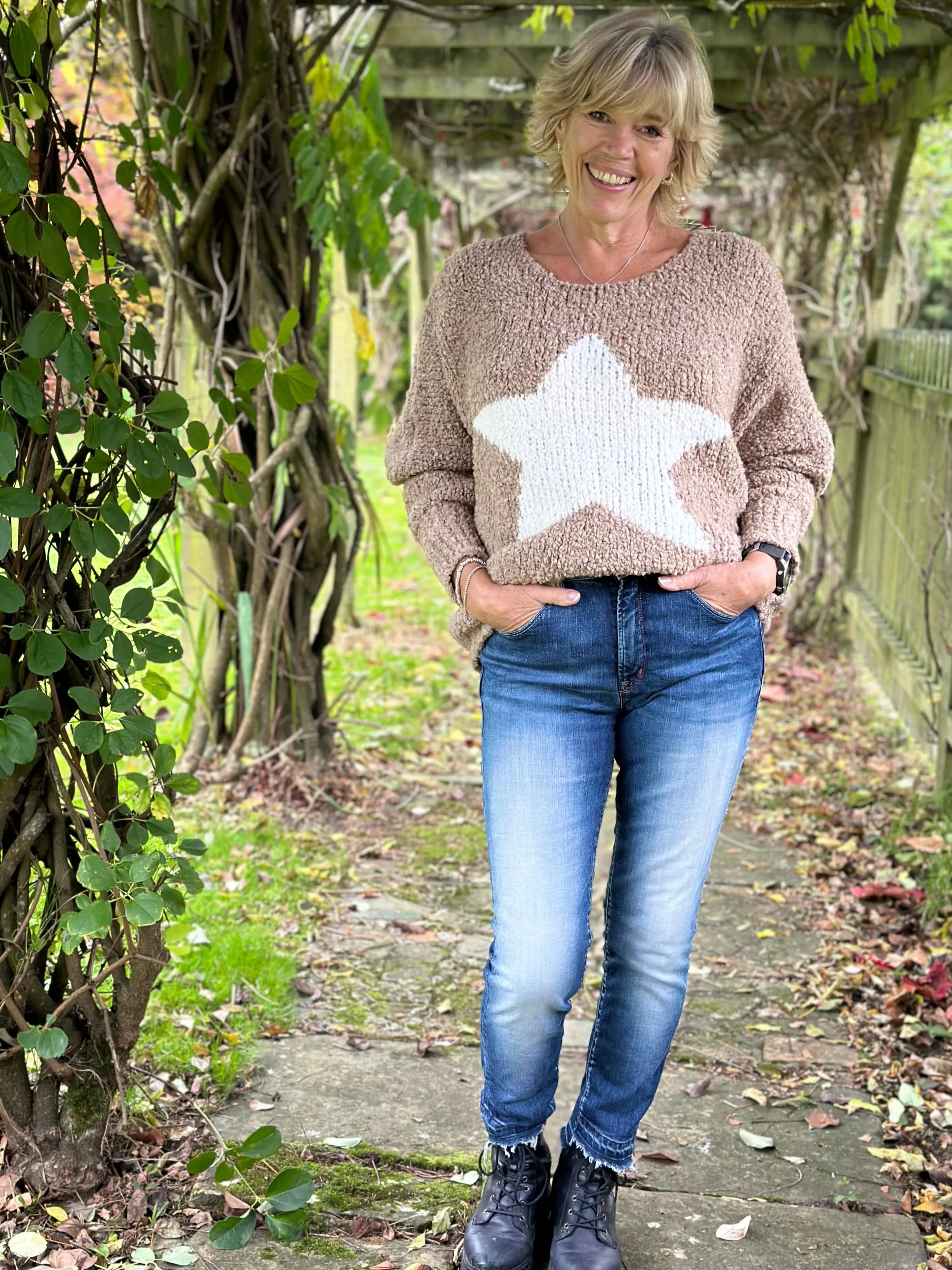 Alpaca Wool Mix Boucle Star Jumper - Mocha