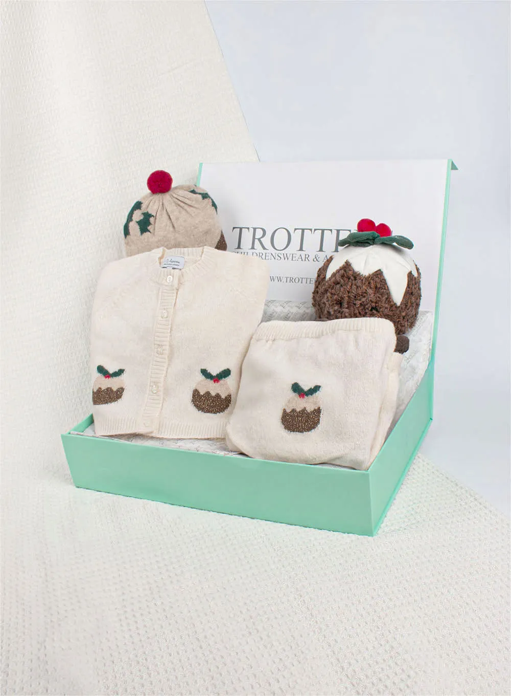 Baby Christmas Pudding Knitted Gift Set