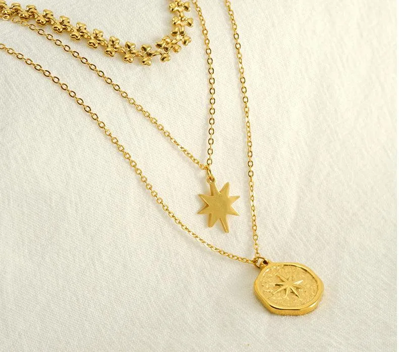 Layered Gold Star and Medallion Necklace – Trendy Chains for Modern Style