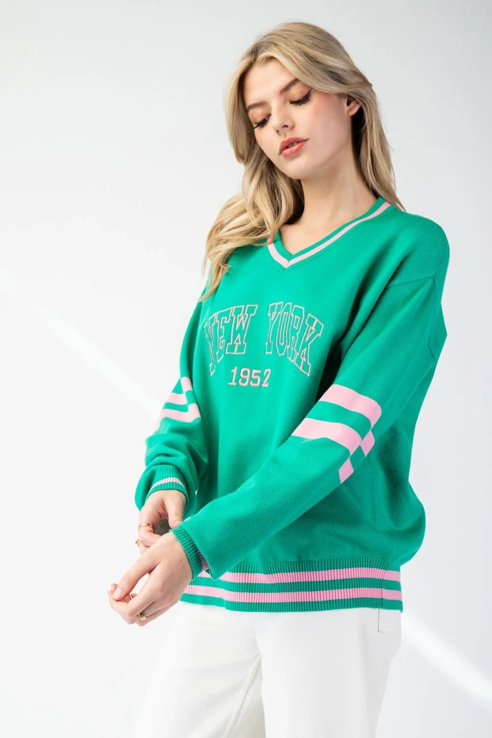 New York Varsity V-Neck Pullover