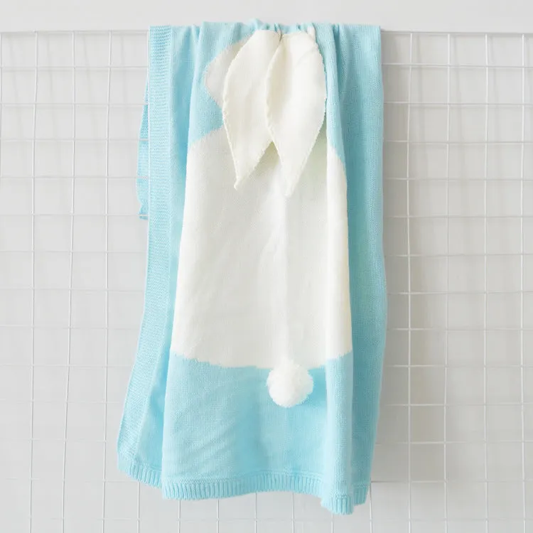 Three-Dimensional Rabbit Ears Baby Blanket – Soft and Cuddly.